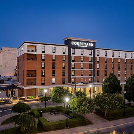 Courtyard By Marriott Springfield Downtown Hotel Buitenkant foto