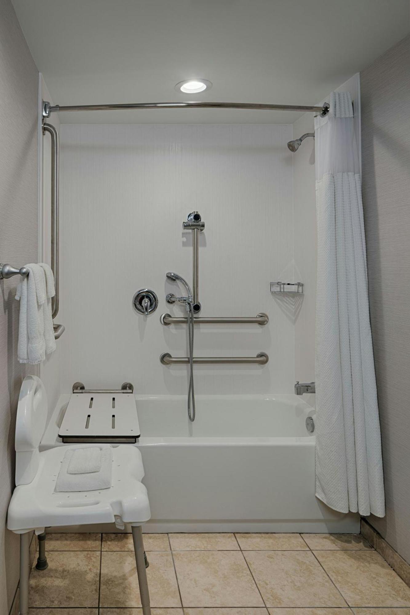 Courtyard By Marriott Springfield Downtown Hotel Buitenkant foto